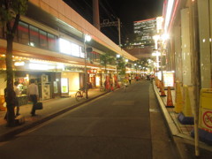 梅田駅高架下の飲み屋②