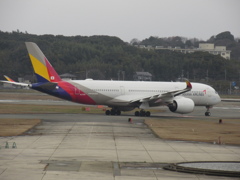 ASIANA  A350  HL7578
