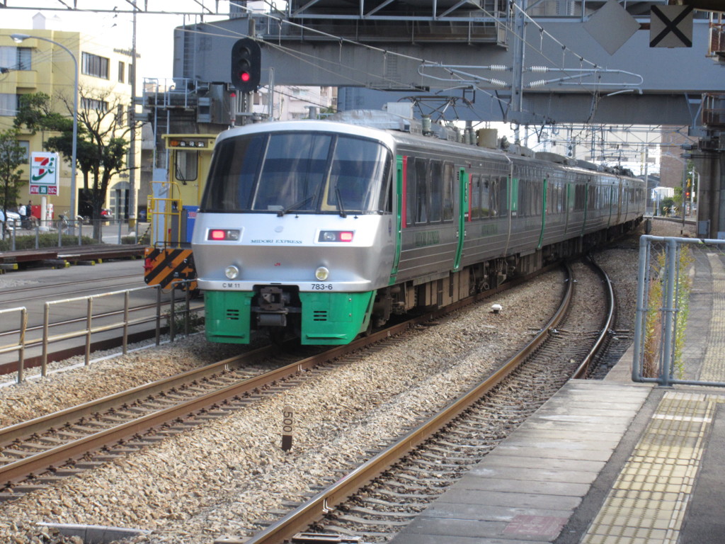 783系特急みどり　グリーン塗装