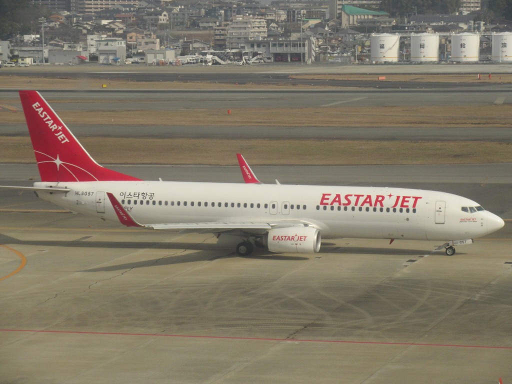EASTAR JET　737-800