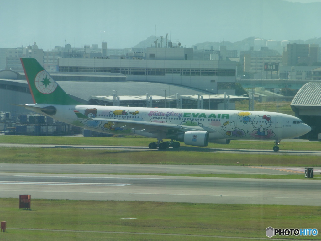 EVA　A330-200　キティちゃん