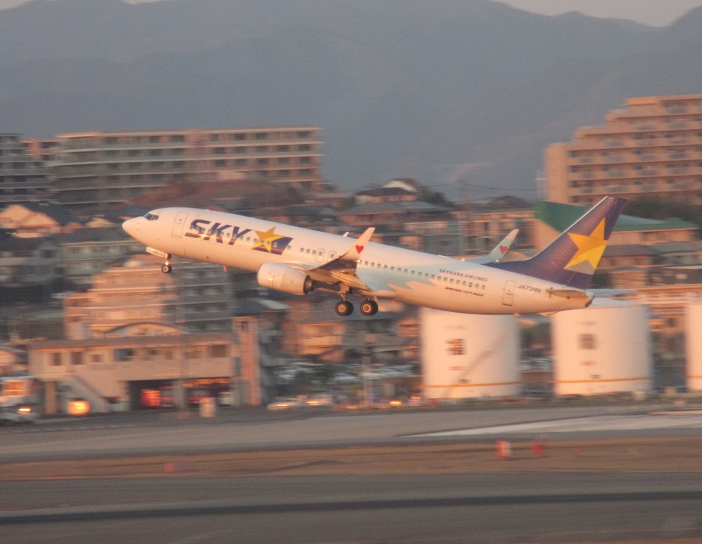 飛ぶSKYMARK
