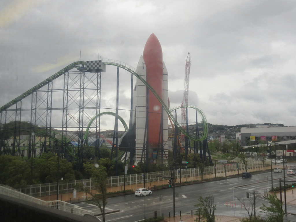 閉園後の形だけが残ってるスペースワールド　②