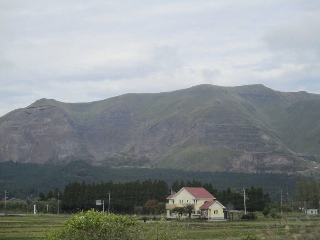 阿蘇の山々　③