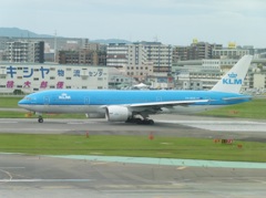 KLM　B777-200ER　PH-BQB出発