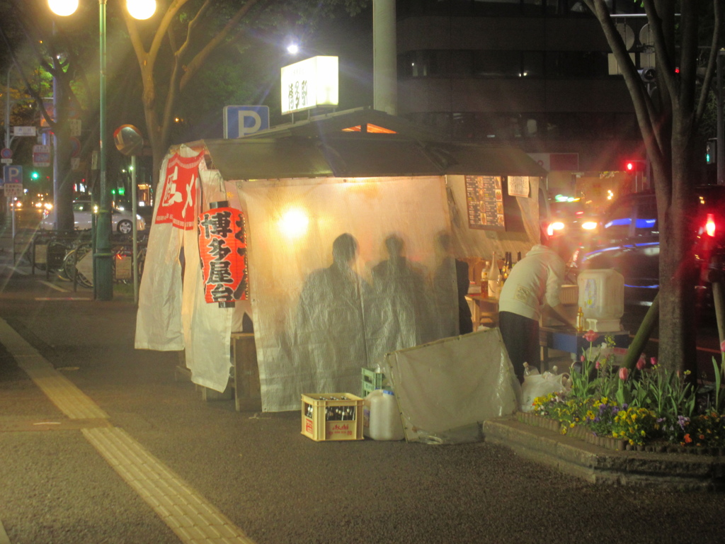博多駅前の屋台