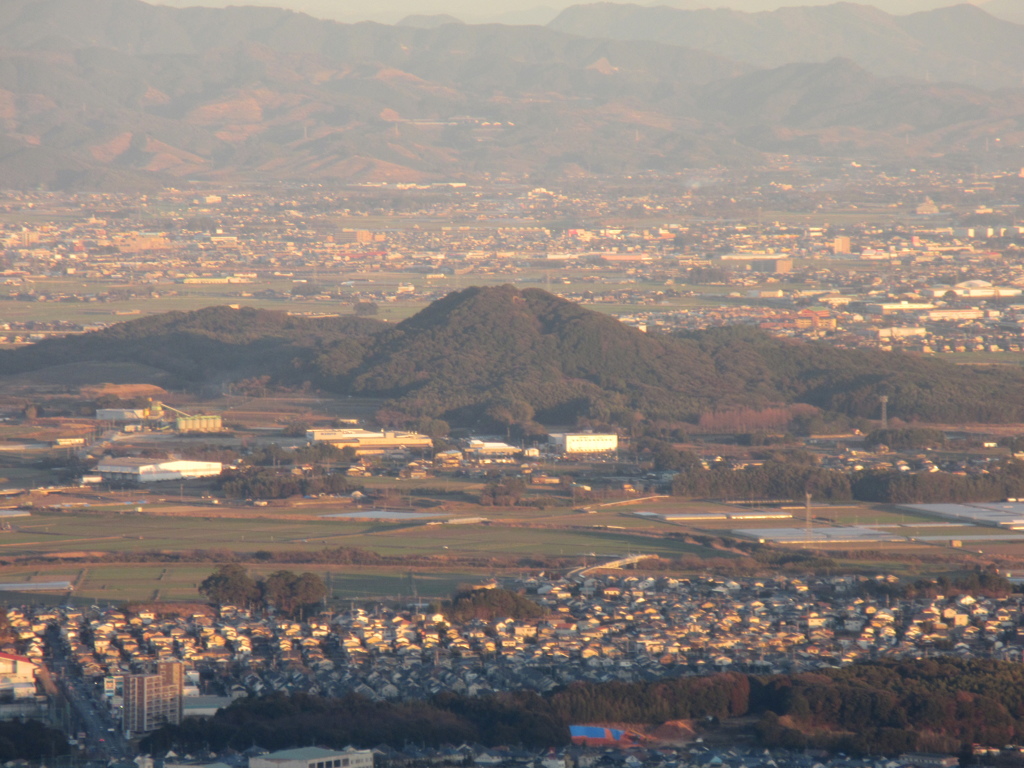山頂から見える夕暮れの景色⑥