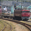 貨物列車通過  1