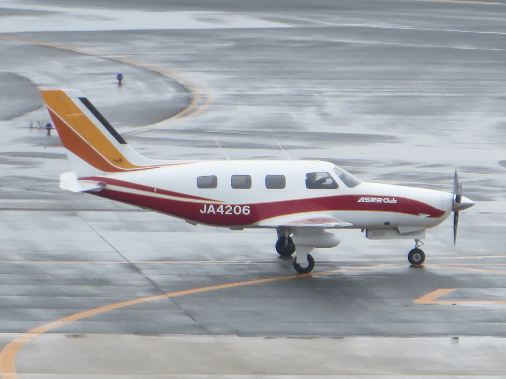 個人所有機登場