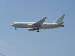 航空自衛隊KC-767着陸