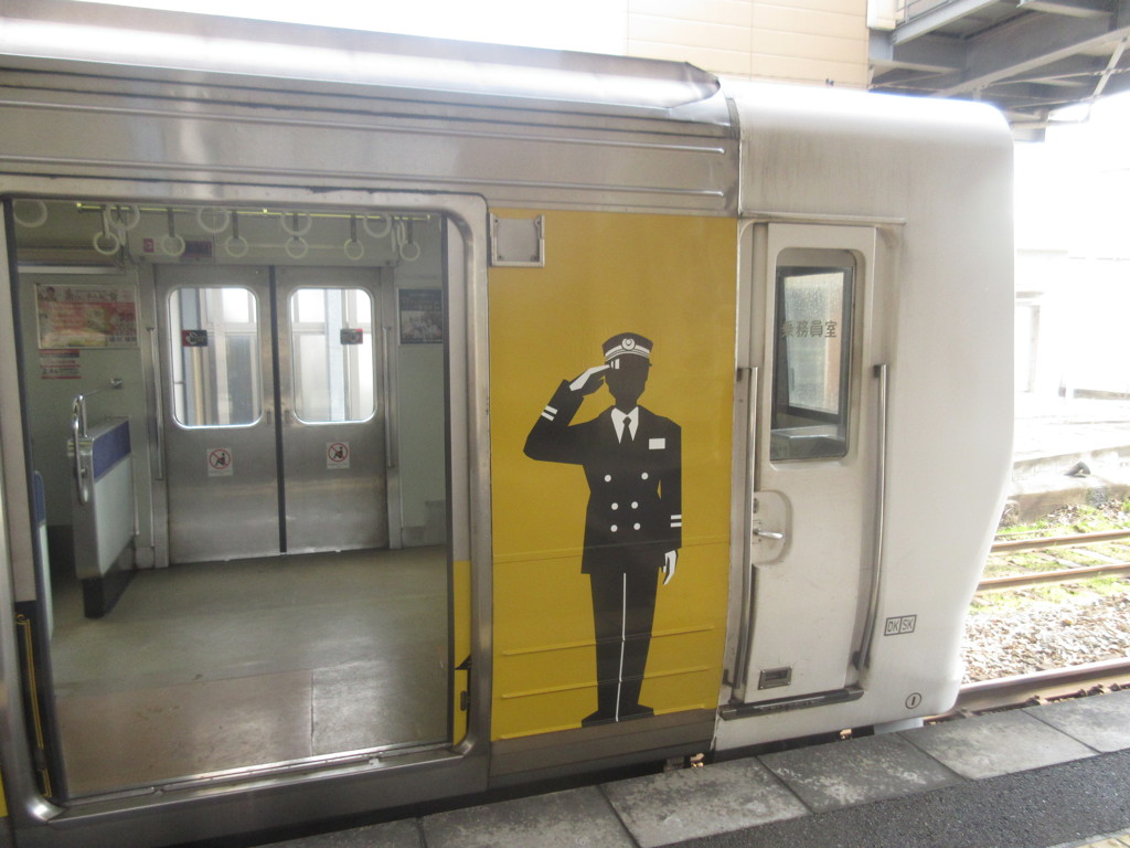 811系塗装車両①