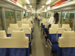 西鉄福岡駅にて　8000系旅人引退セレモニーの様子です③