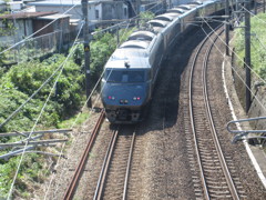 上から787系
