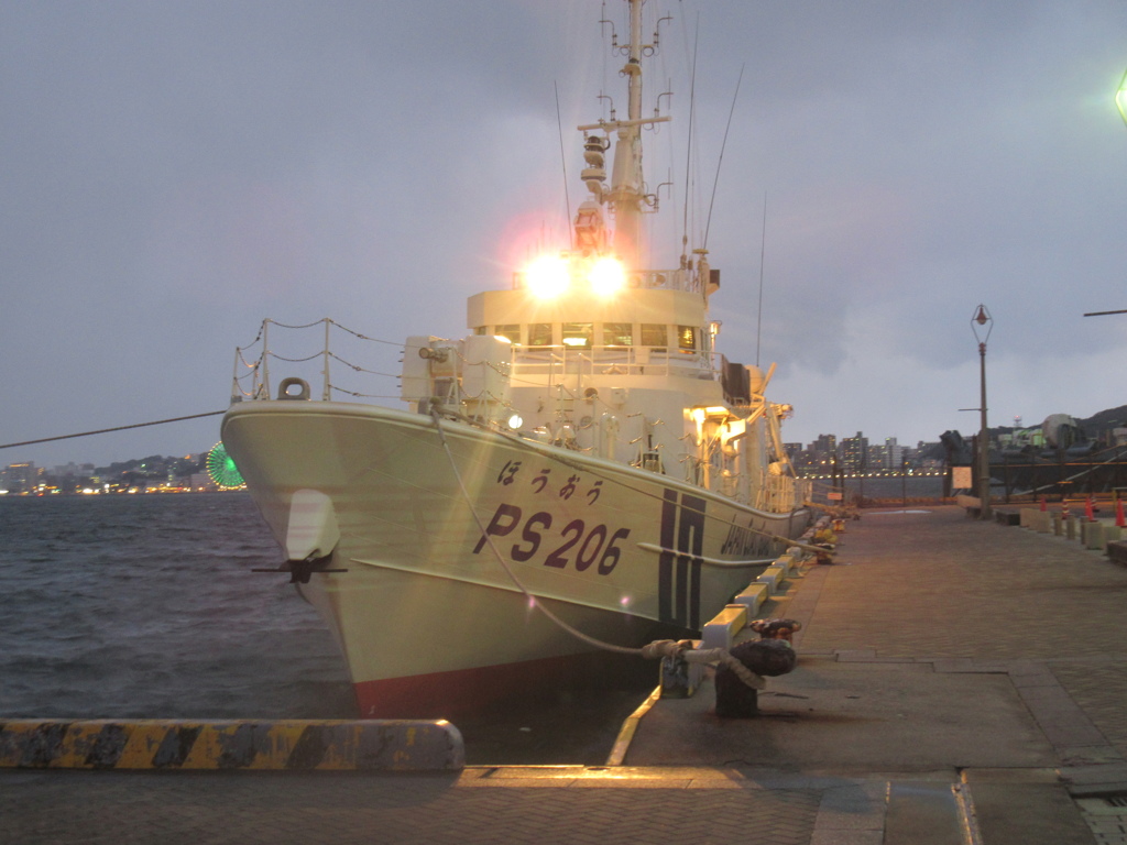 夜の門司港にて③