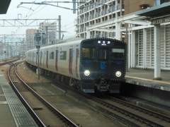 821系普通列車