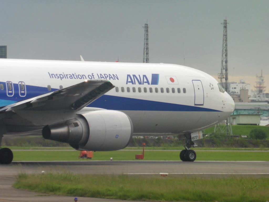 目の前からB767①