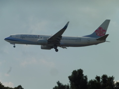 着陸　CHINA AIRLINE B737