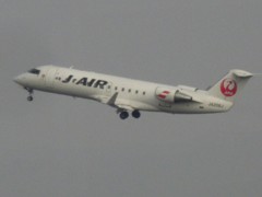 J-AIR  CRJ200　JA208J