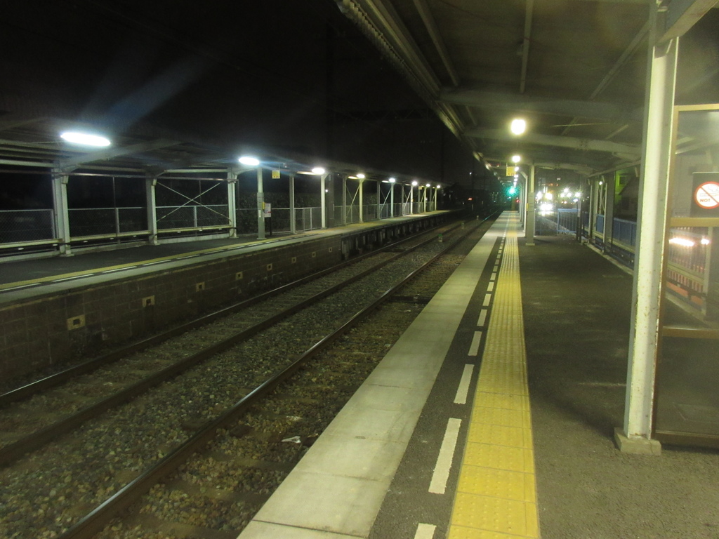 夜の西鉄の三沢駅②