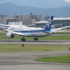 JAL  B787-8　福岡空港ランディング　②