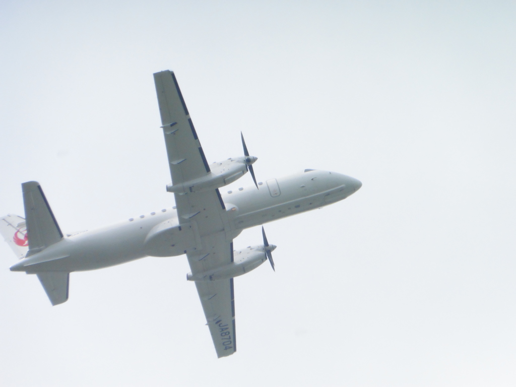 日本エアコミューター　SAAB340B