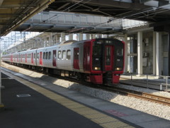 813系快速荒木行き通過