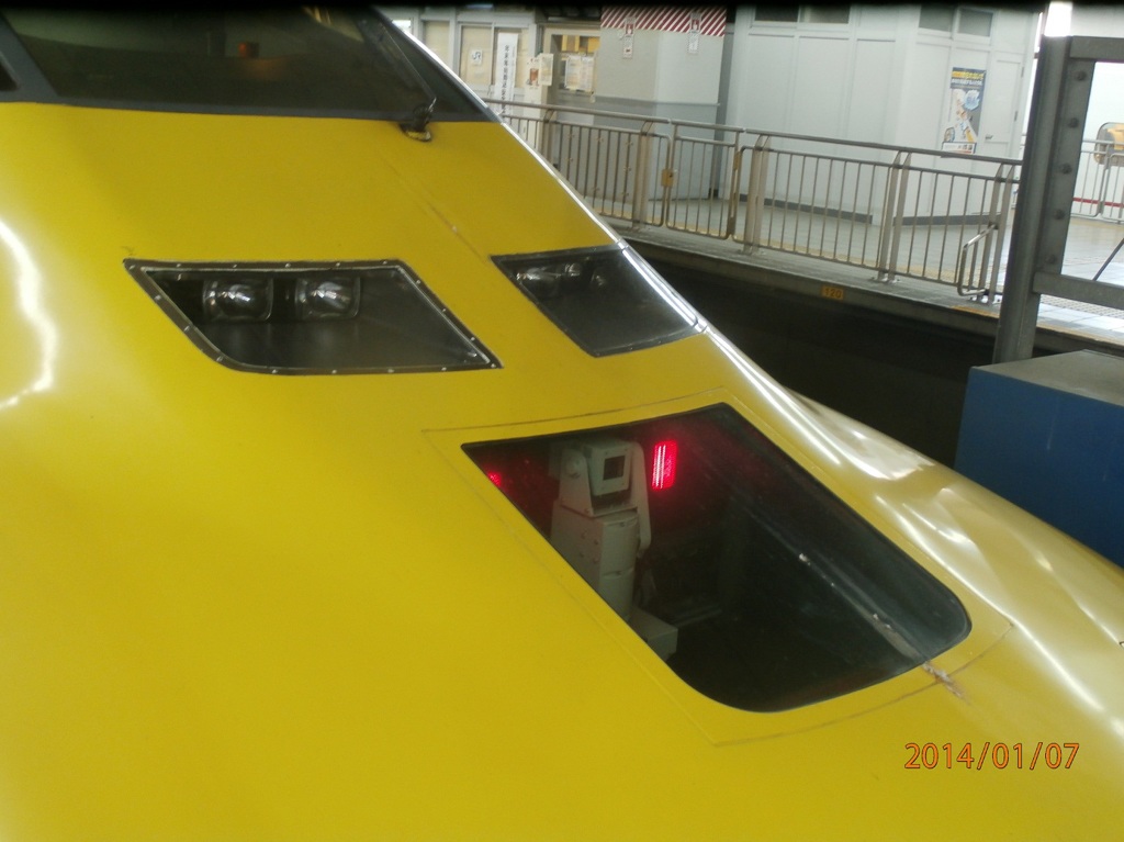 博多駅で撮影したドクターイエロー②