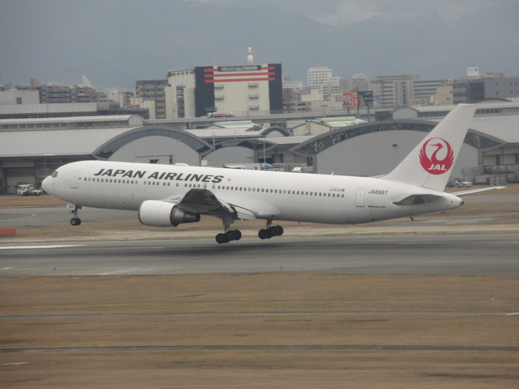 JAL B767の着陸②
