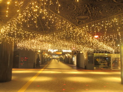 福岡市天神地下街でもイルミネーション点灯⑥
