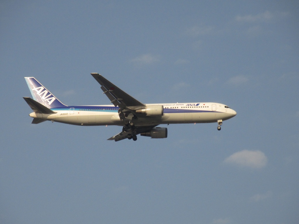 福岡空港へのアプローチを東区付近より眺める⑨