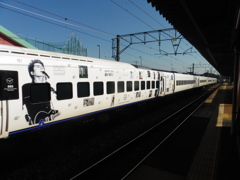 福山塗装885系通過②