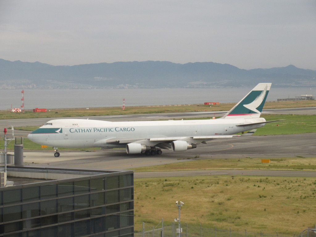 CATHATY CARGO　B747の出発