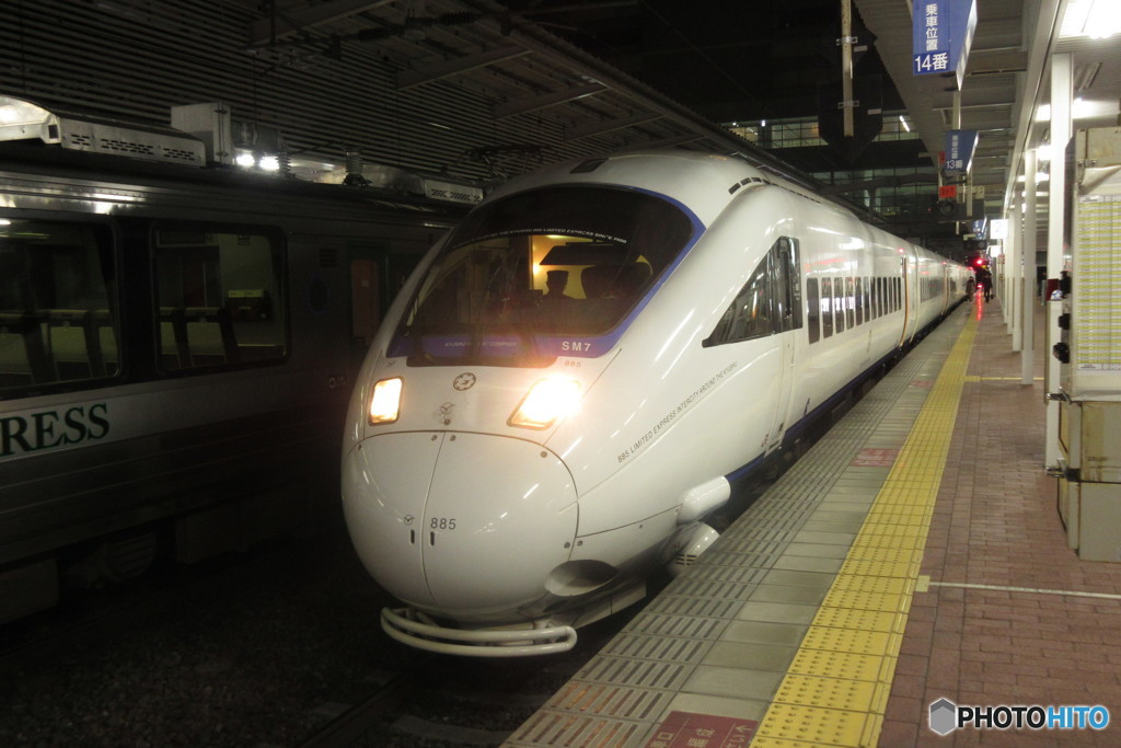 885系特急ソニック