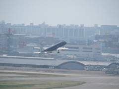 高台から眺める空港④