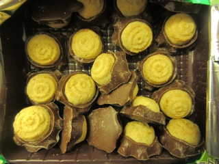 久しぶりに見かけたブルボンきこりの切株②