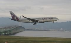 カタール航空　A330の着陸