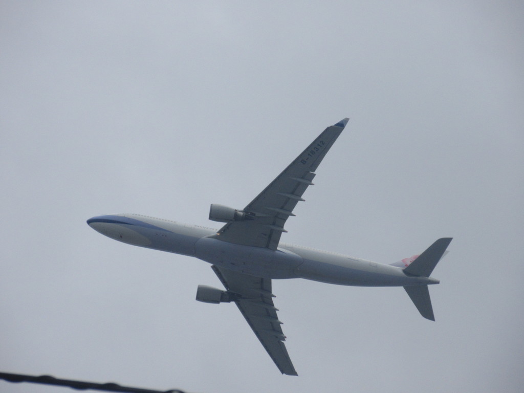 CHINA　AIRLINES　A330離陸
