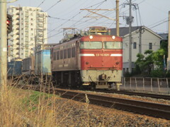 ED76-1020貨物通過