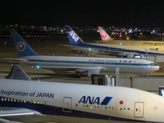 福岡空港に到着したモヒカンジェット②