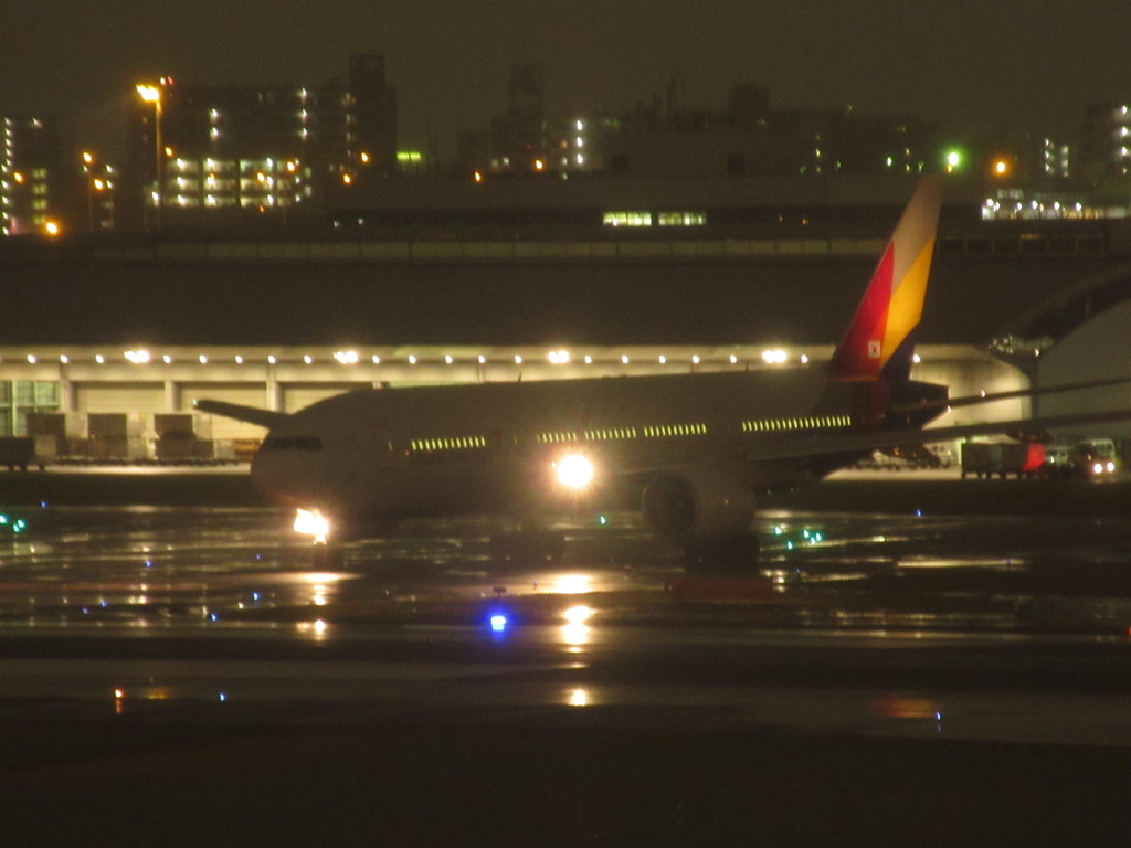 アシアナ夜の出発