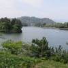 池と豊かなの緑の光景②