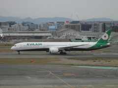 EVA AIR B787-9の離陸