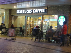 夜のサンシャインシティ