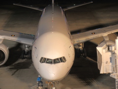 夜の福岡空港④