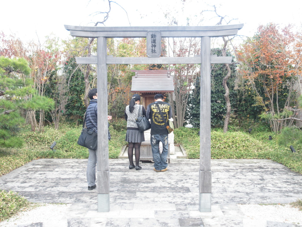 博多シティ屋上にて　③