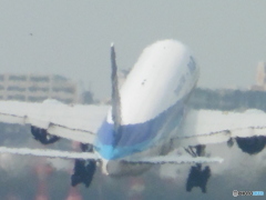 B777離陸