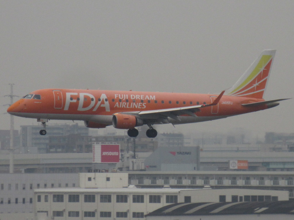 FDA　JA05FJ着陸