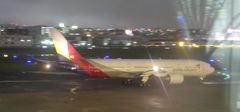 夜の空港にて⑦