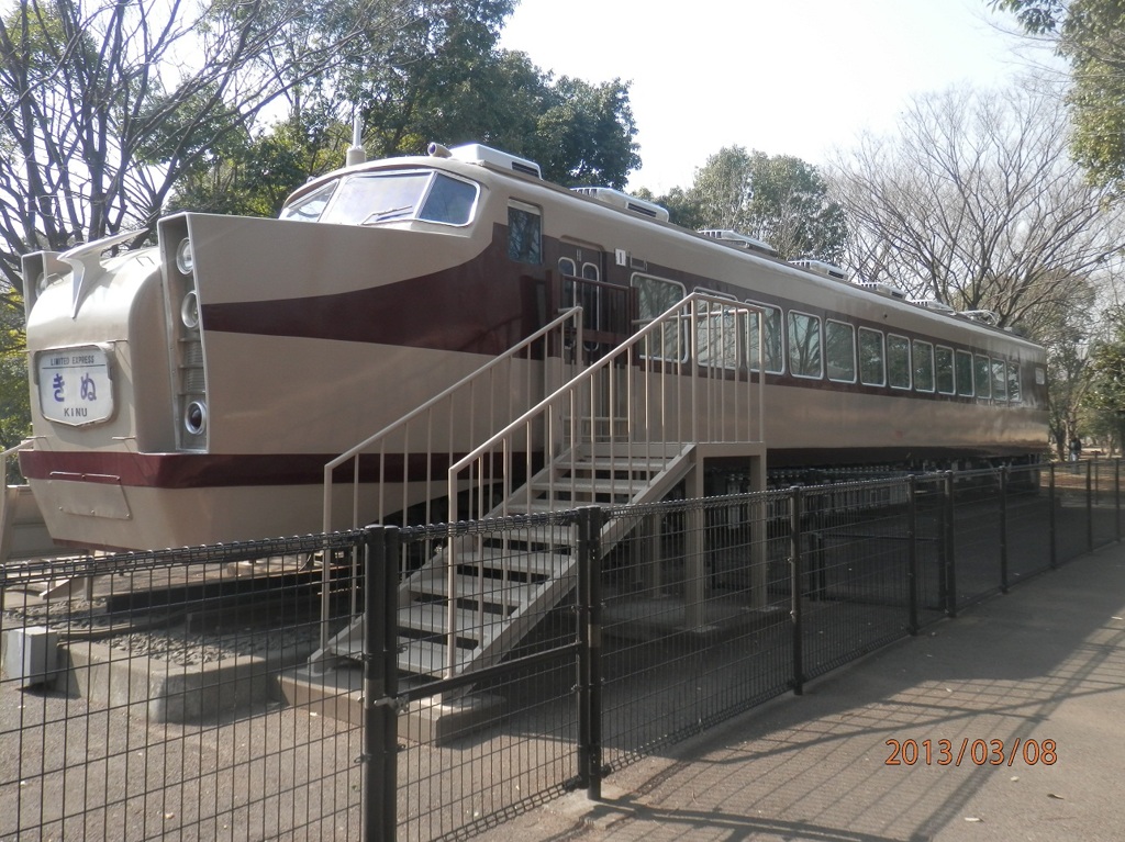 特急1720系先頭車　①