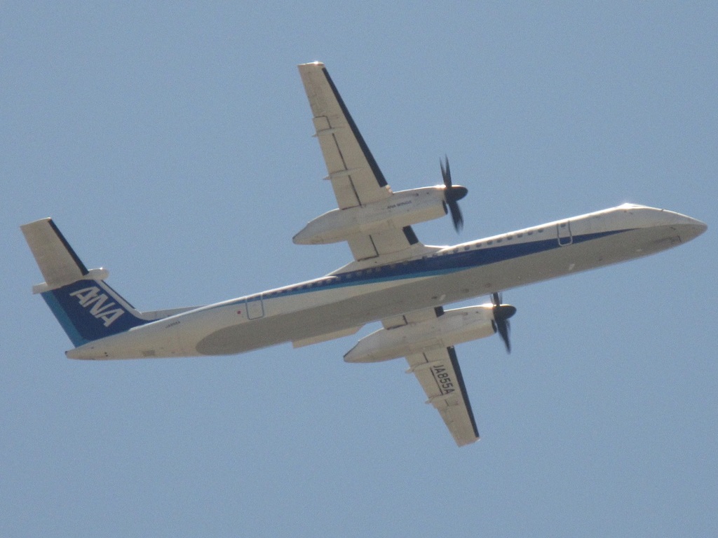 ANA ボンバルディア